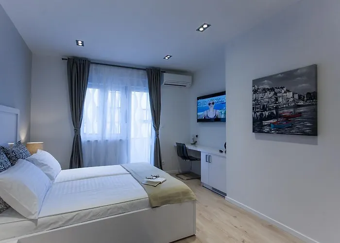 ゲストハウス Priuli